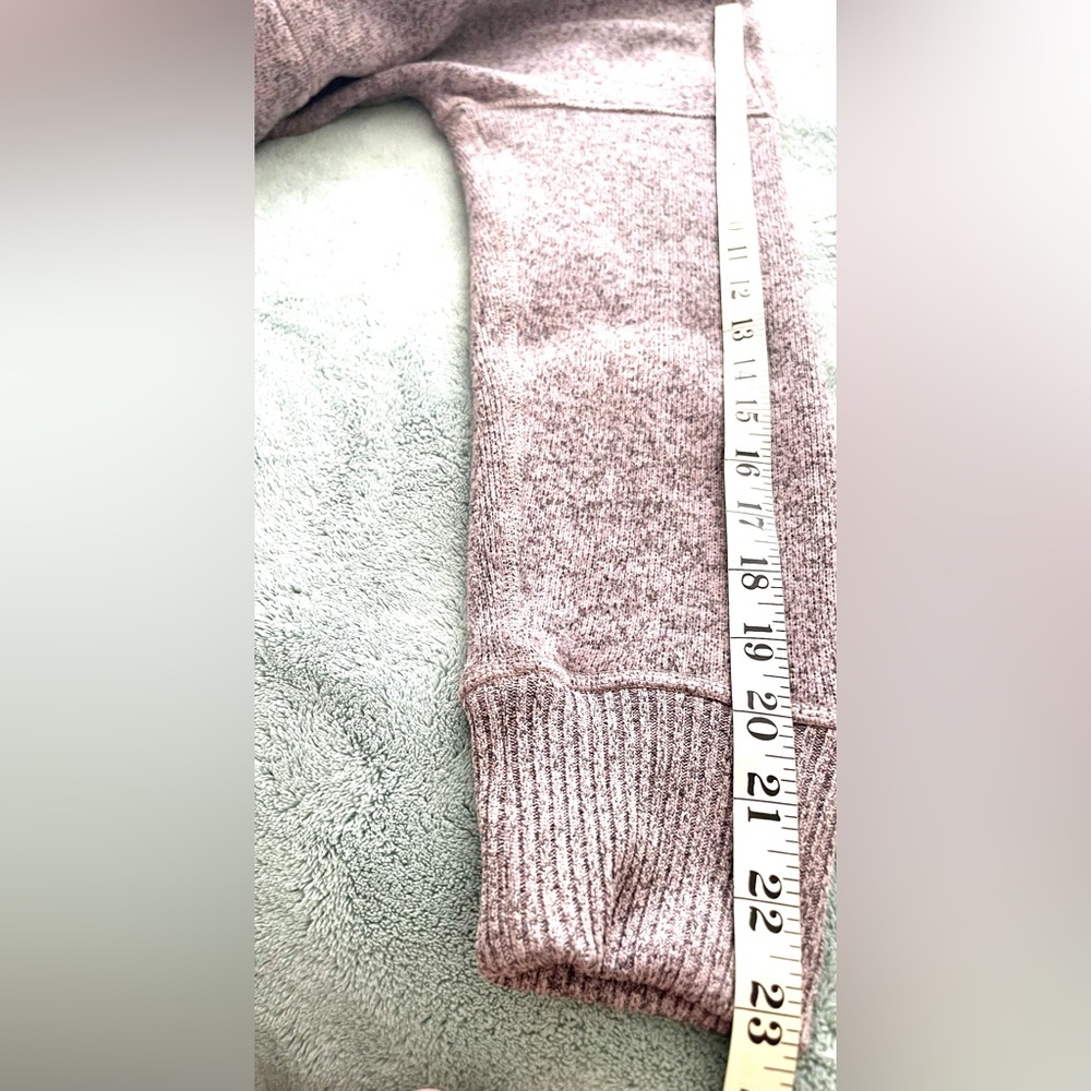 The North Face Women’s Purple Sweater - Picture 12 of 12